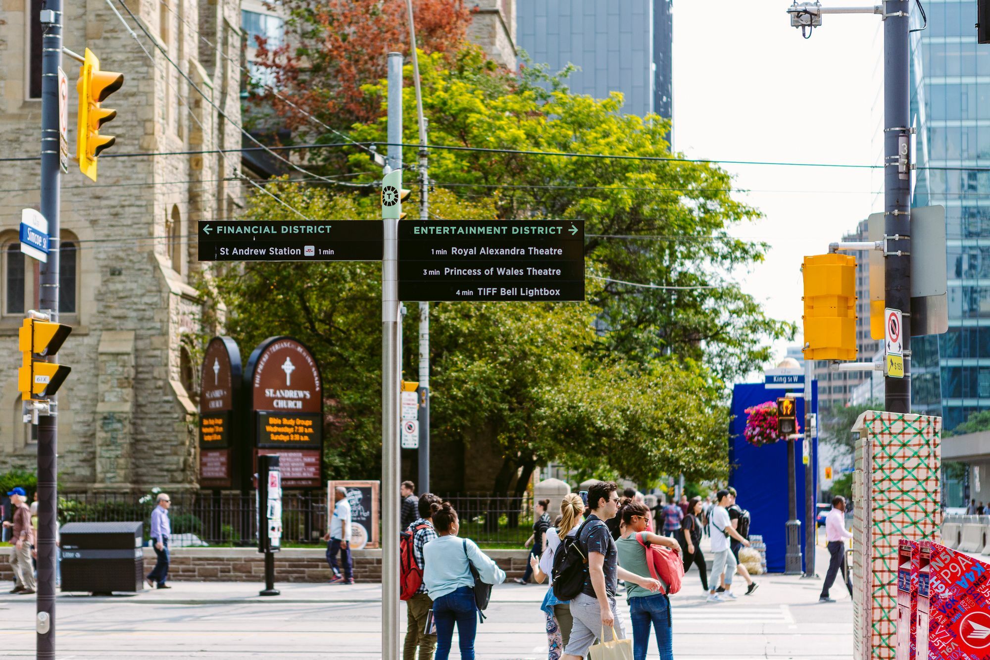 Quickstay - Classic & Trendy Yorkville Condo Toronto Buitenkant foto